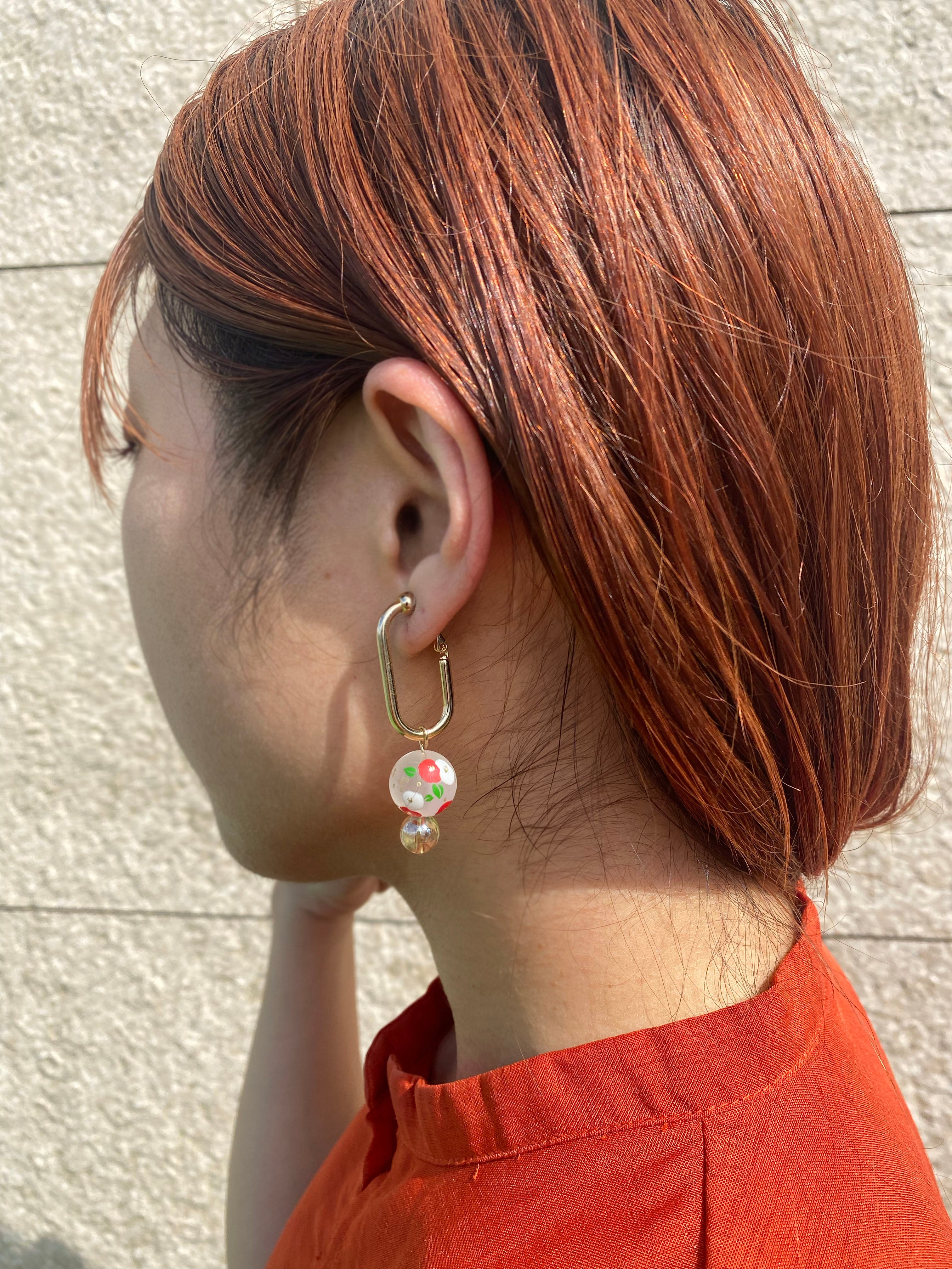Japan camellia pattern asymmetry earrings