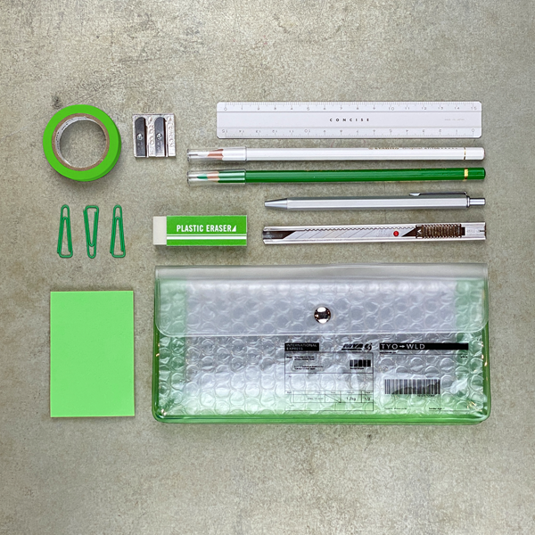 Hộp đựng bút chì màu xanh lá cây