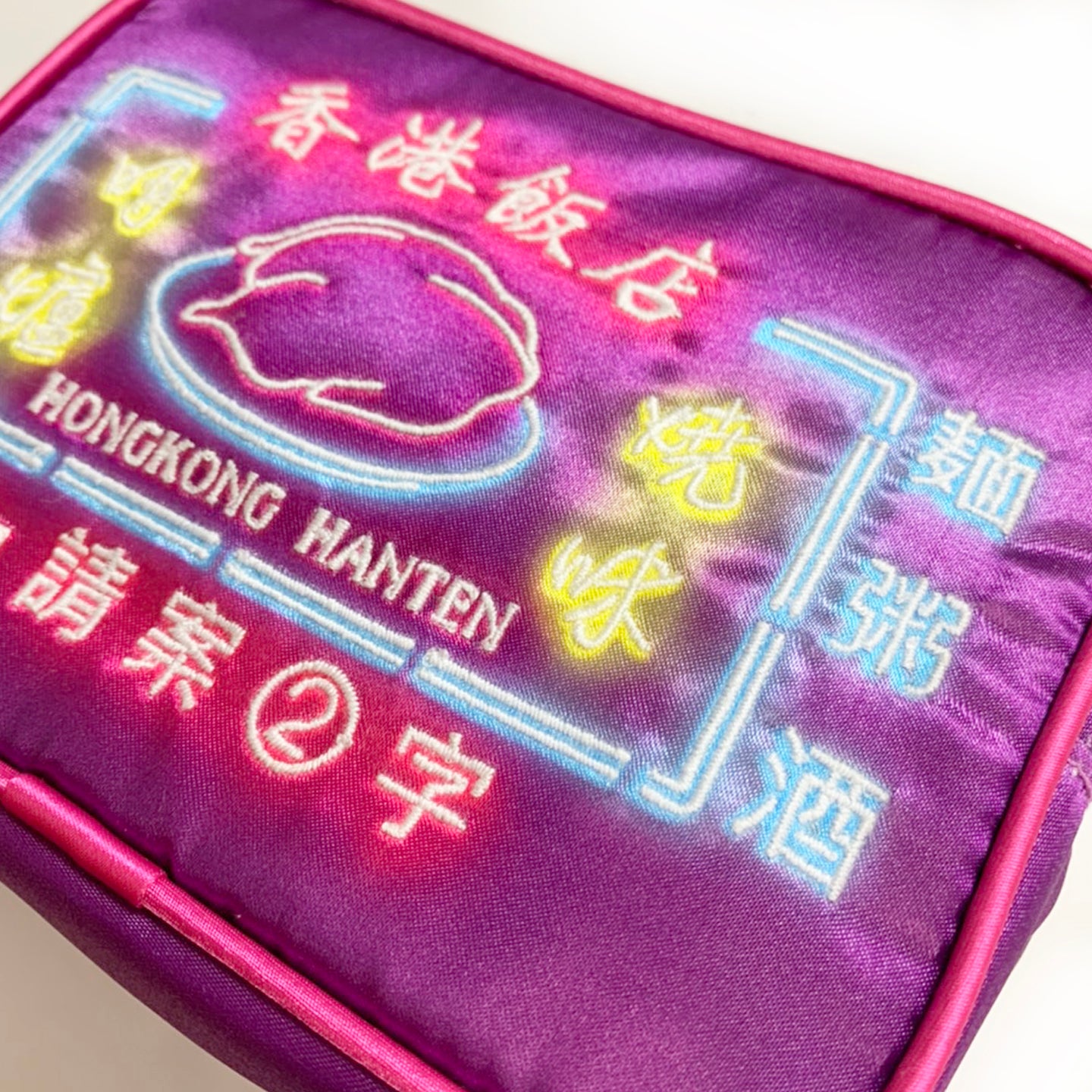 香港方形袋霓虹灯
